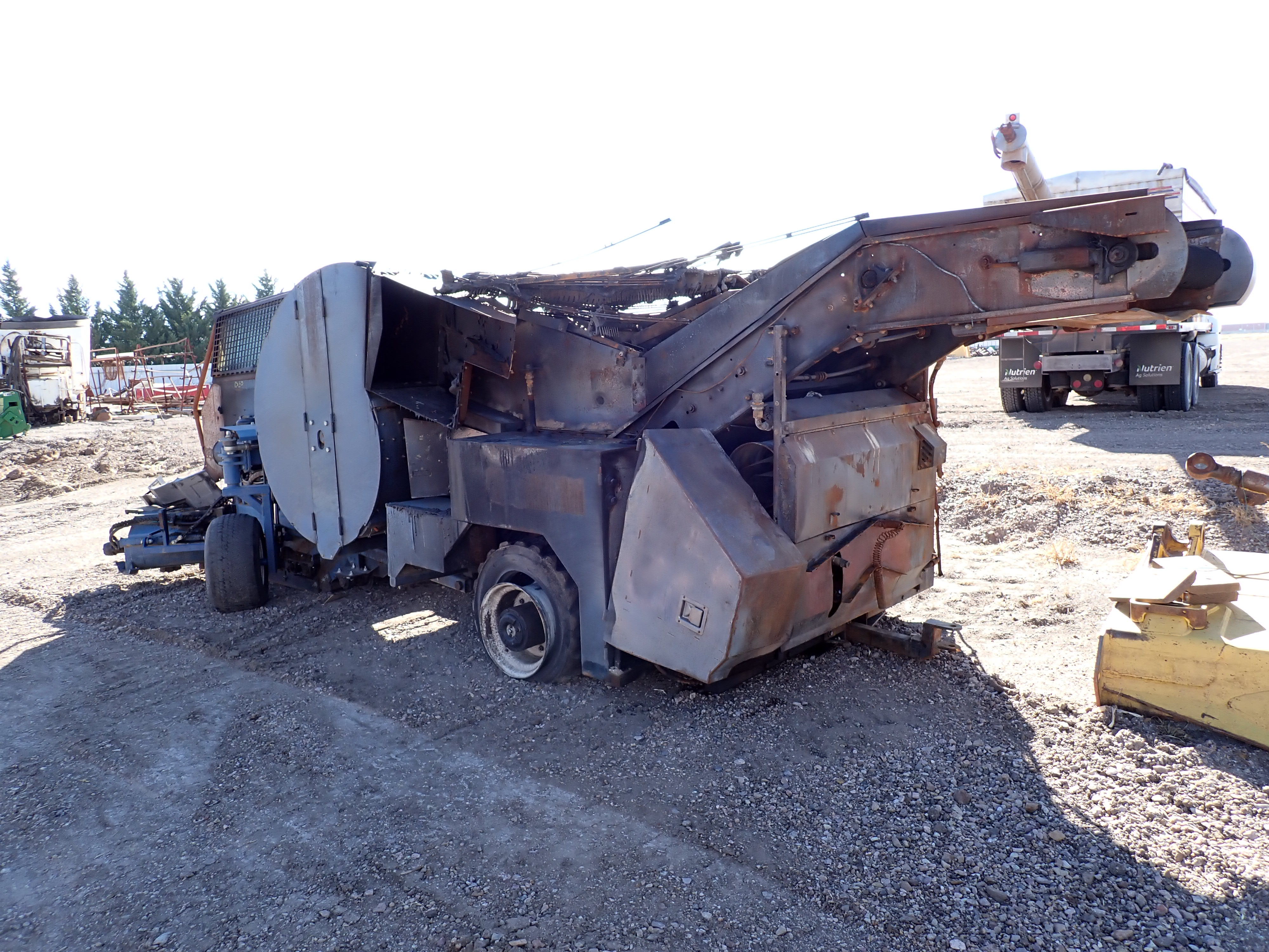 ./imagenes/INVOICE/2019/16411/SEGADORA WEISSMCNAIR_ MAG X (1).JPG